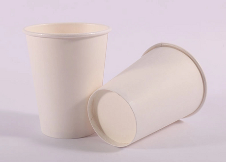 Tea drinking paper cups 2_789_567.JPG