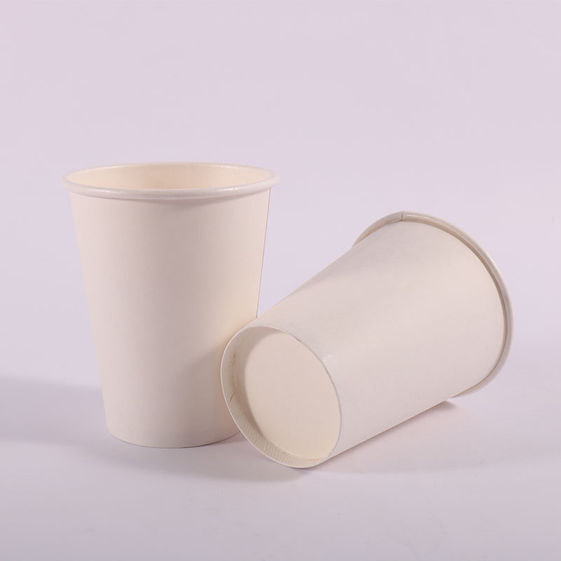 Tea drinking paper cups 2